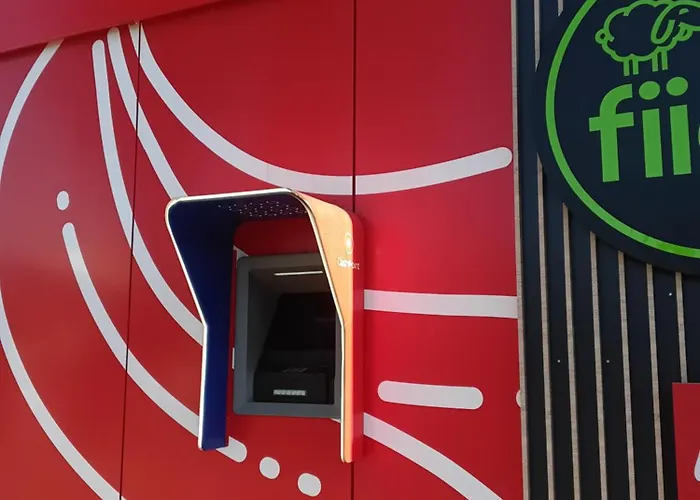 West Queen Private Parking * Bukareszt