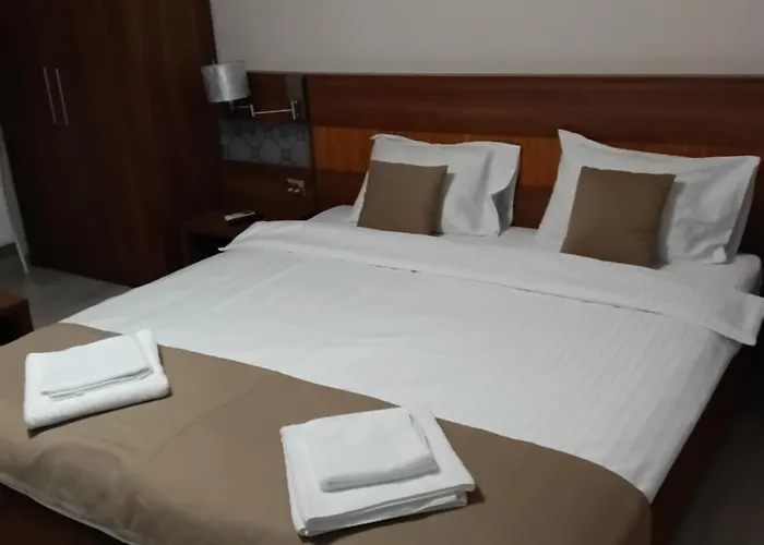 Apartament West Queen Private Parking *