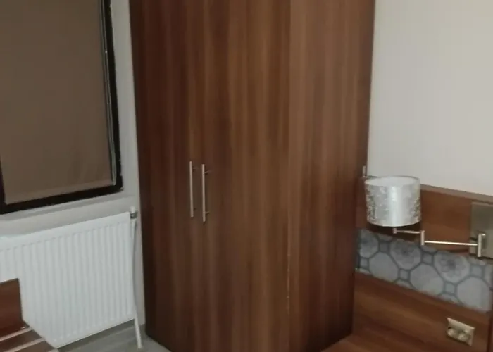 West Queen Private Parking Appartement *